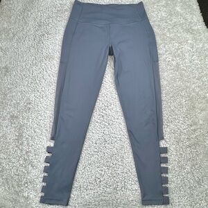 Victoria Secret Sport Knockout Tight Cutout Legging. Blue Gray Color. Size Med